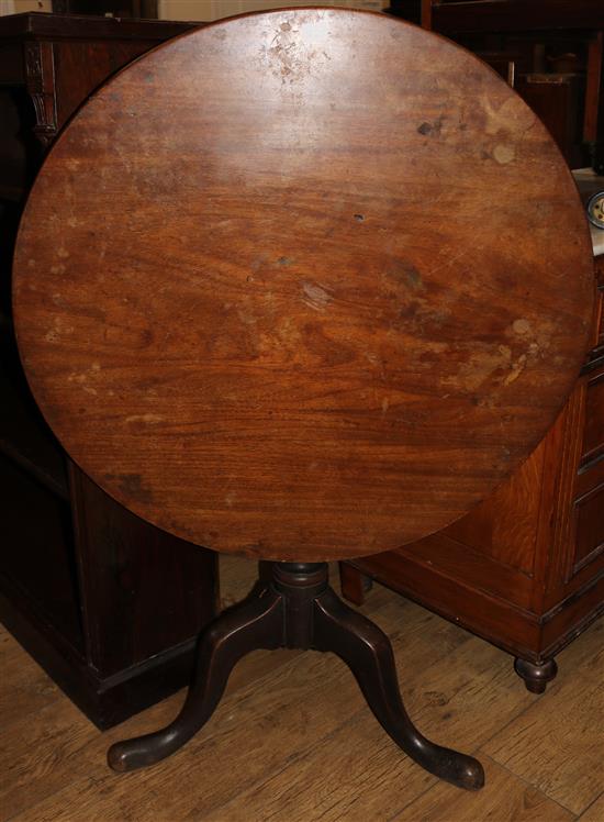 A George III mahogany tripod table W.79cm